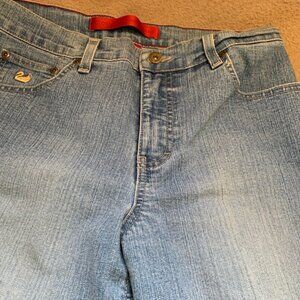 GLORIA VANDERBILT JEANS